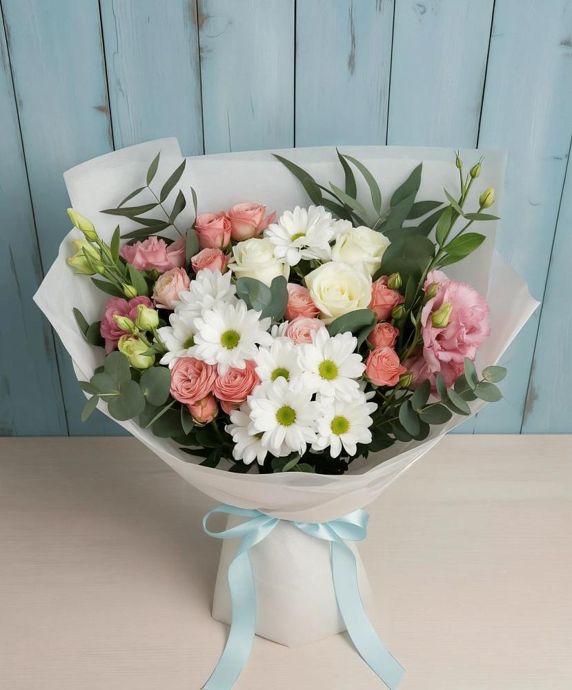 Букет цветов из: Розы, Лизиантусы и Хризантемы в Печенге