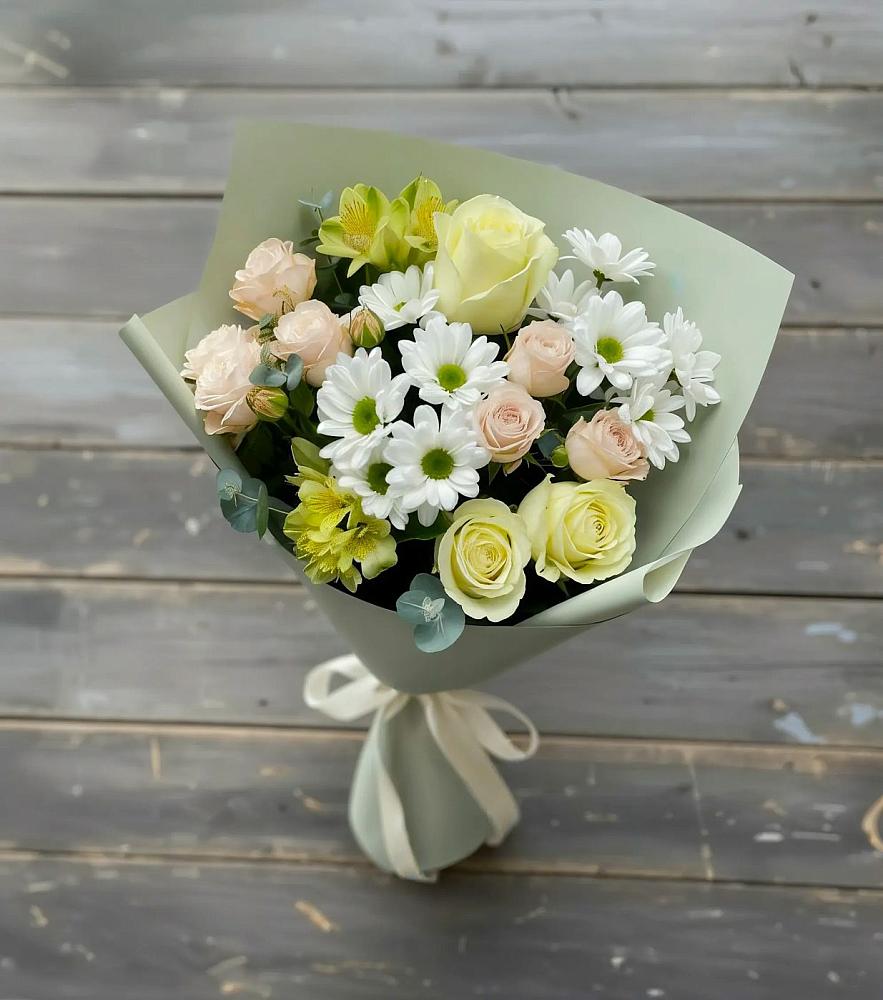 Букет цветов из: Альстромерии, Розы и Хризантемы в Печенге