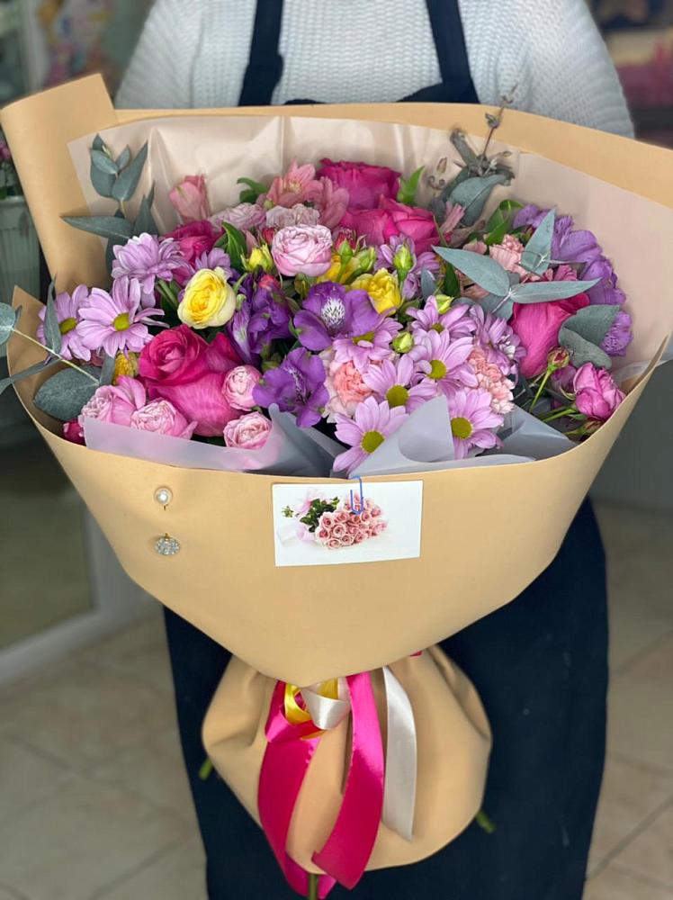 Букет цветов из: Хризантемы, Гвоздики и Альстромерии в Печенге