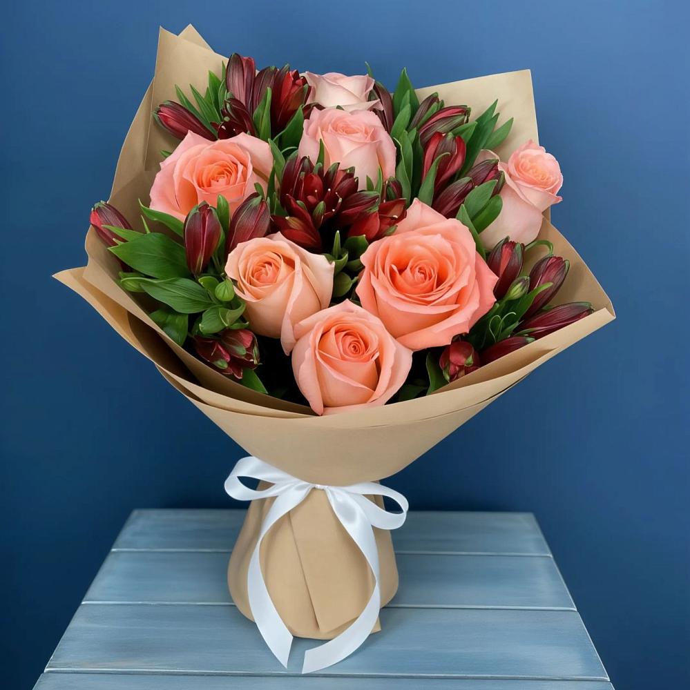 Букет цветов из: Розы и Альстромерии в Печенге