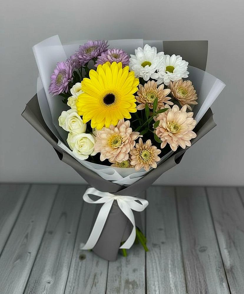 Букет цветов из: Розы, Герберы и Хризантемы в Печенге
