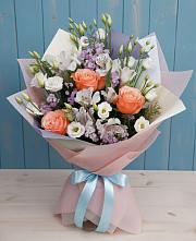 Букет цветов из:  Лизиантусы, Розы, Альстромерии и Гипсофила #REPLACE_PRED# Печенге