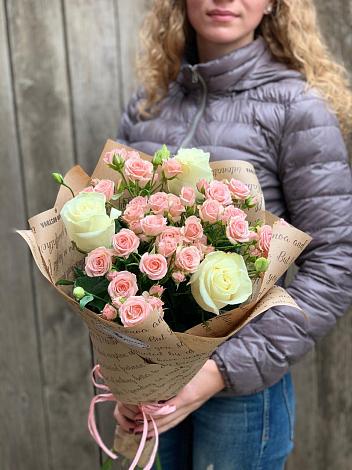 Букет цветов из: Розы в Печенге