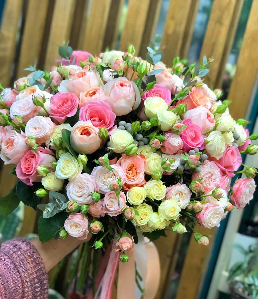 Букет цветов из: Розы в Печенге