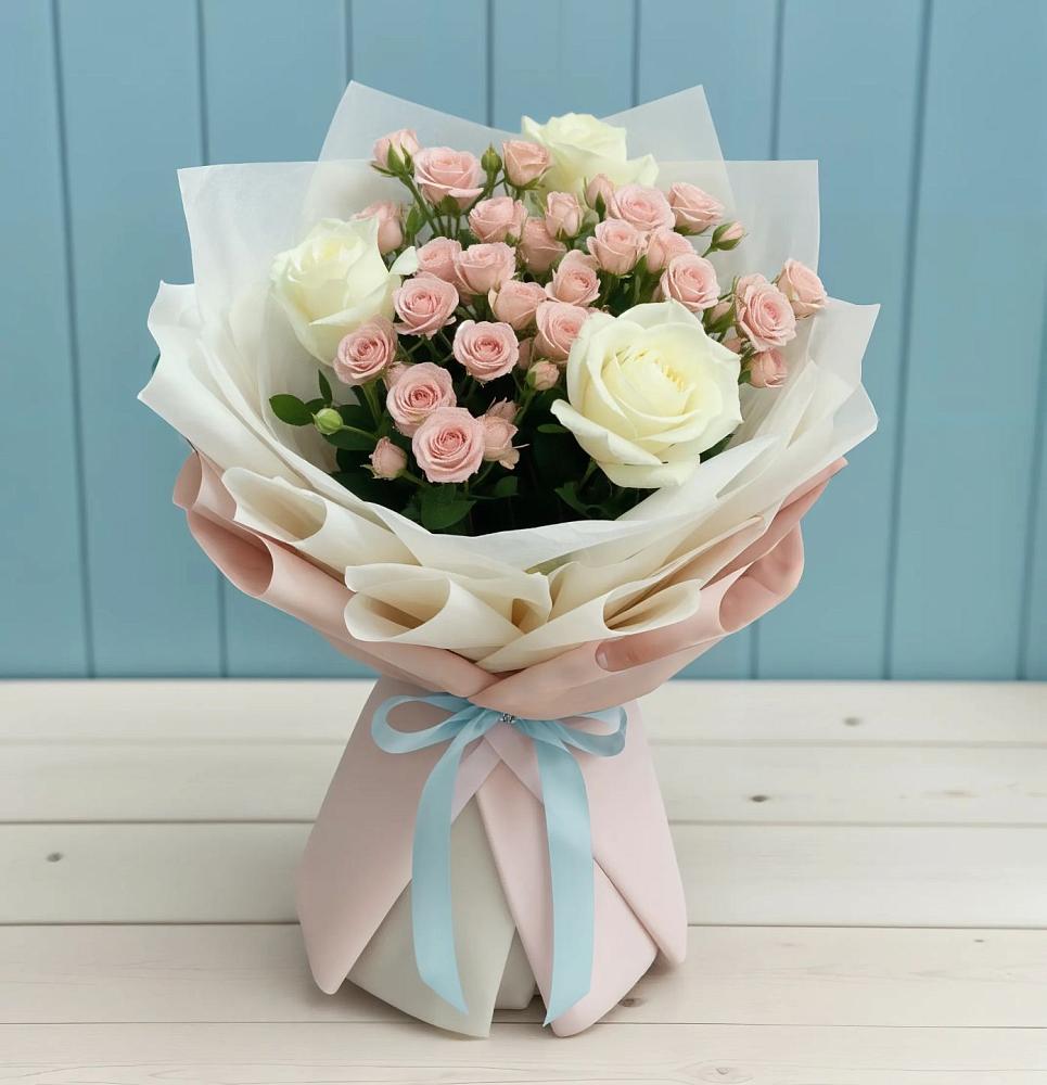 Букет цветов из: Розы в Печенге