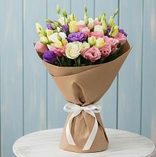 Букет цветов из:  Лизиантусы в Печенге