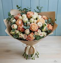 Букет цветов из:  Альстромерии и Розы в Печенге